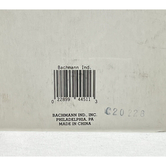 NEW Bachmann 44511 EZ-Track 9" Straight Nickel Rails 4 Pieces HO Scale - Picture 5 of 5